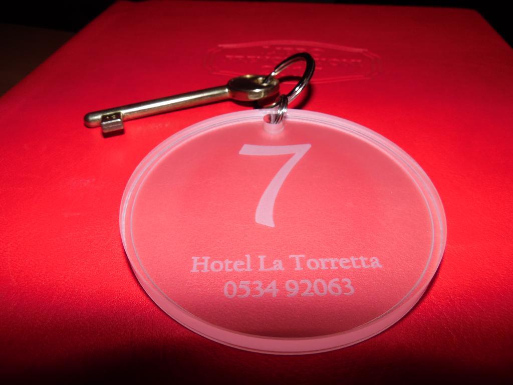 Albergo Ristorante La Torretta كاستليوني دي بيبولي المظهر الخارجي الصورة